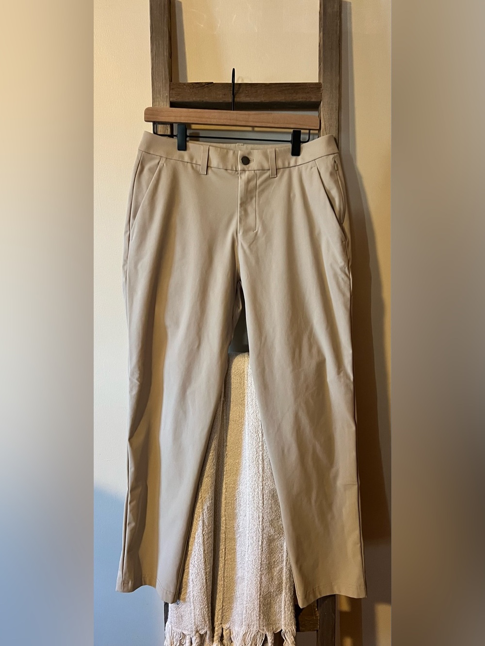 Lululemon ABC Classic-Fit Trouser size 30